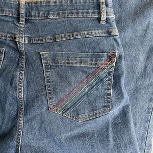 Forever 21 Rainbow Pocket Jeans Women's 31 Flare Raw Edge Loose Red Thread LGBTQ